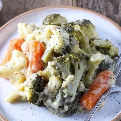 a plate of Cheese and Creamy Veggies, 芝士忌廉燴雜菜, 西式美食到會, 學校午膳訂飯, 活動午膳, 公司慶祝 