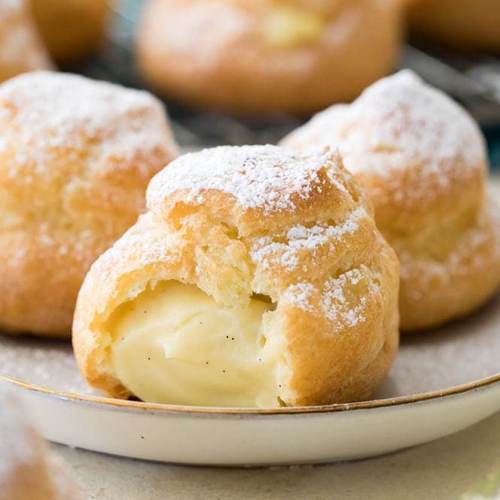 puff with vanilla cream filling, 到會甜品, 聚會食物, 港式甜品, 特式便當到會, 外賣飯盒, 外賣午餐飯盒