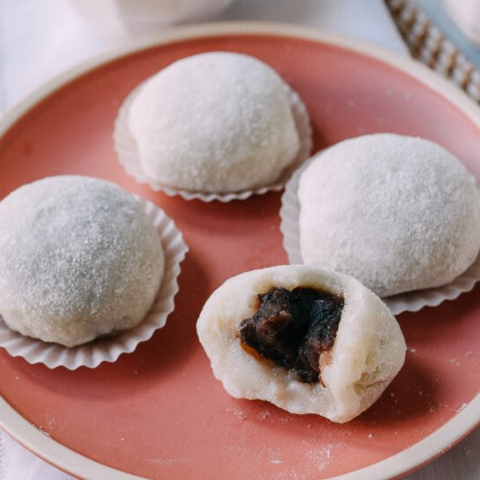 fluffy mochi with red bean filling, 紅豆糯米糍, 港式甜品, 聚會分享食物, 活動午膳, 商務活動團體午膳, 特式便當到會